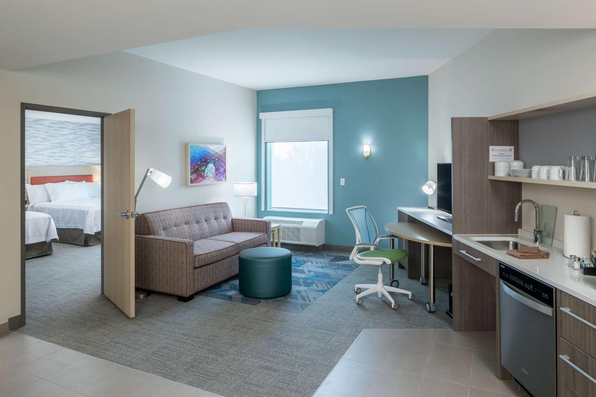 Home2 Suites By Hilton Cape Canaveral Cruise Port Buitenkant foto