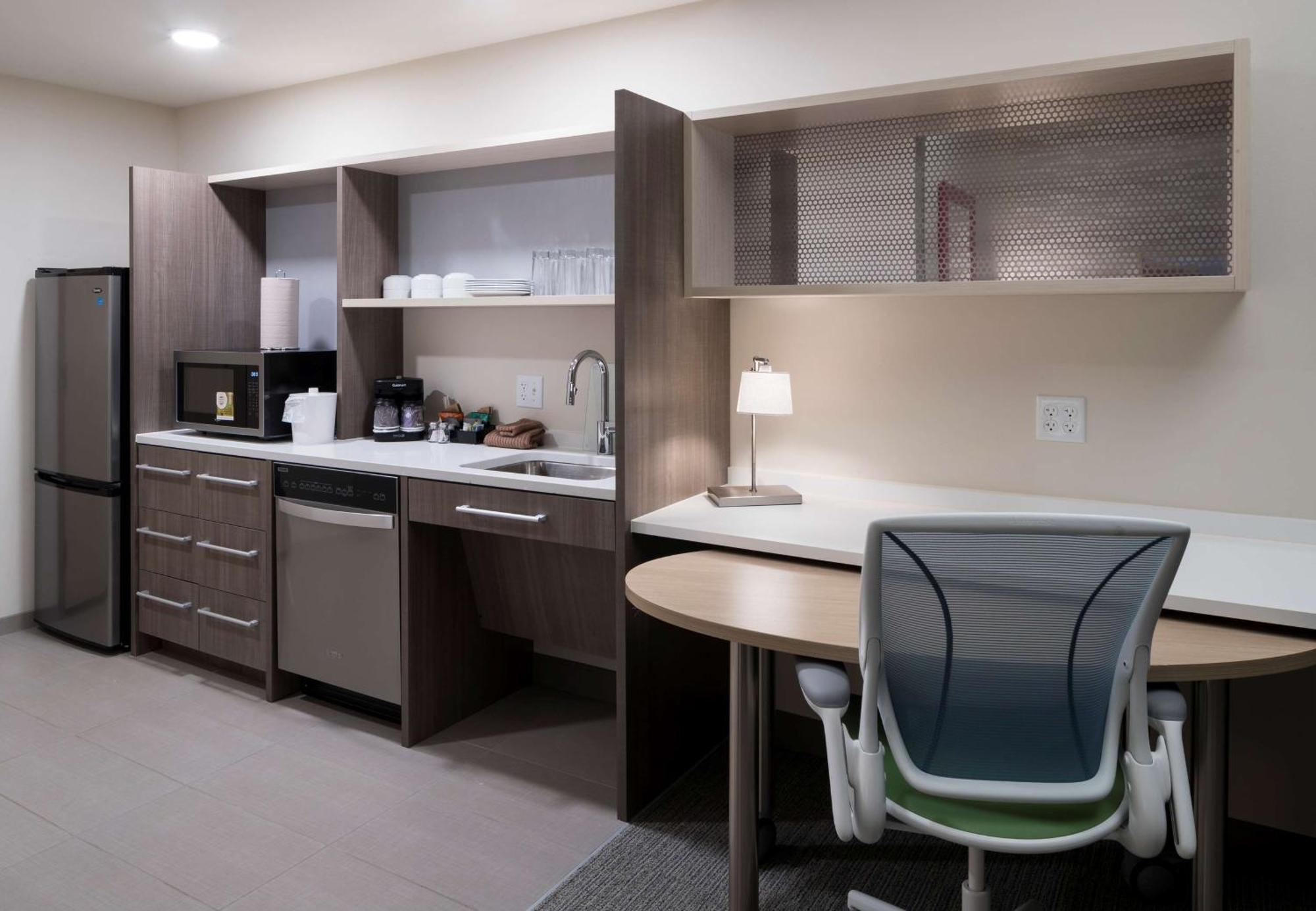 Home2 Suites By Hilton Cape Canaveral Cruise Port Buitenkant foto