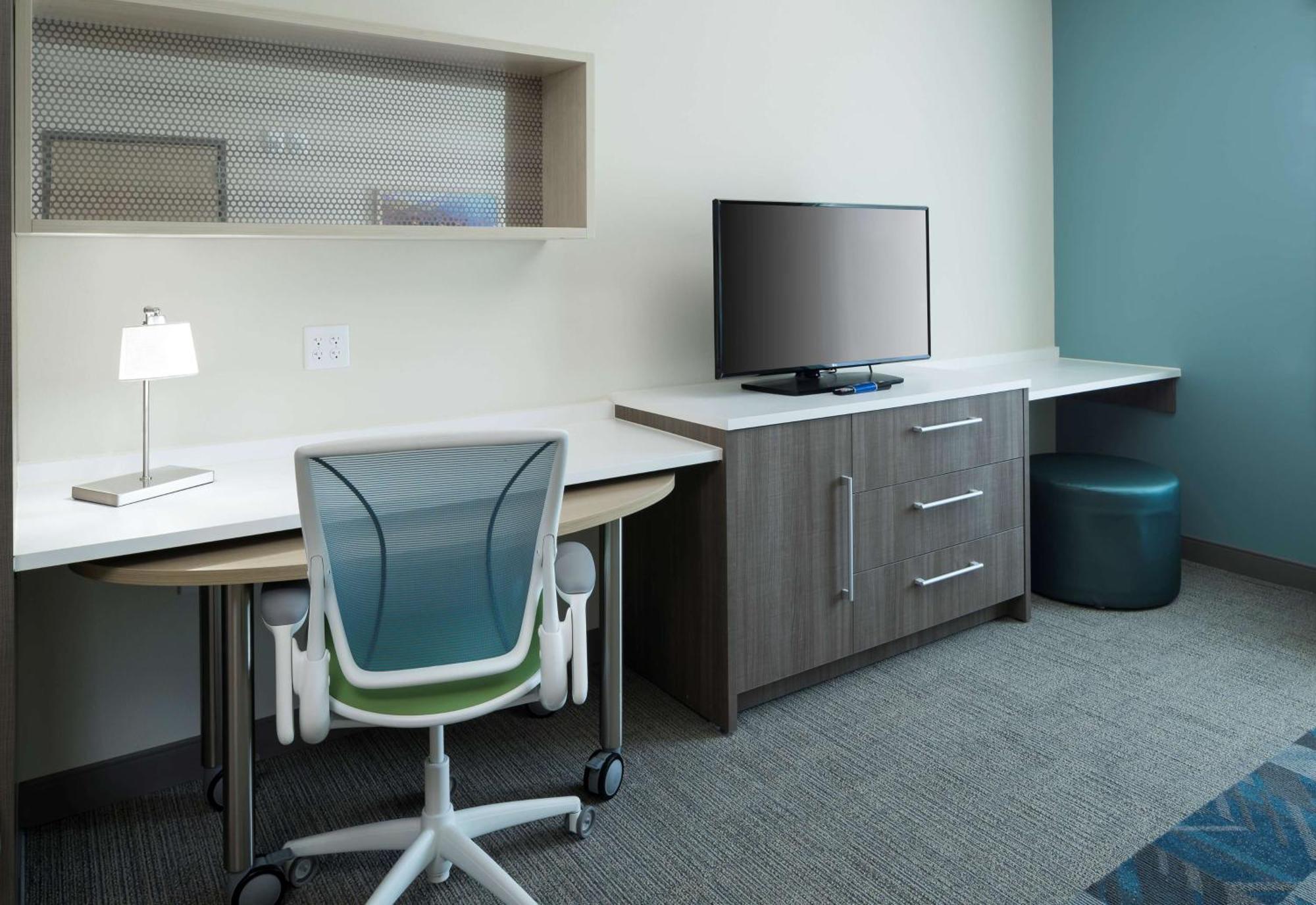 Home2 Suites By Hilton Cape Canaveral Cruise Port Buitenkant foto