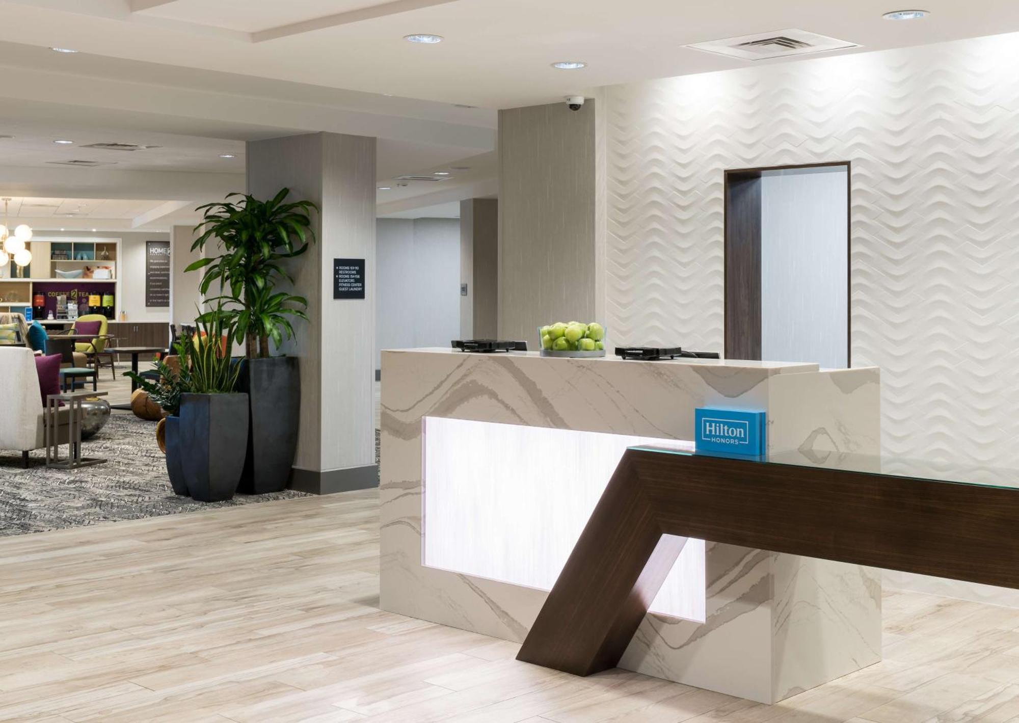 Home2 Suites By Hilton Cape Canaveral Cruise Port Buitenkant foto