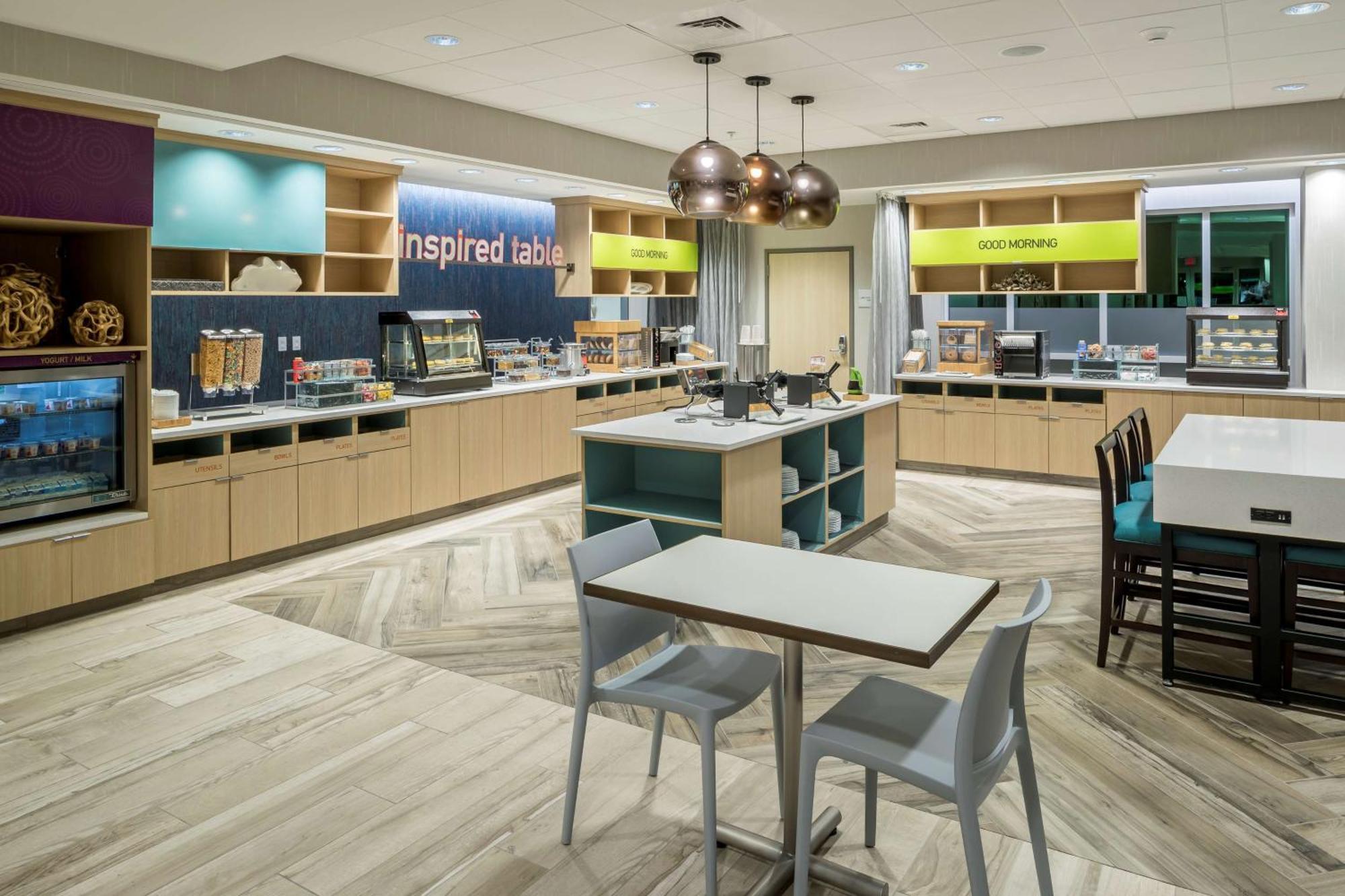 Home2 Suites By Hilton Cape Canaveral Cruise Port Buitenkant foto