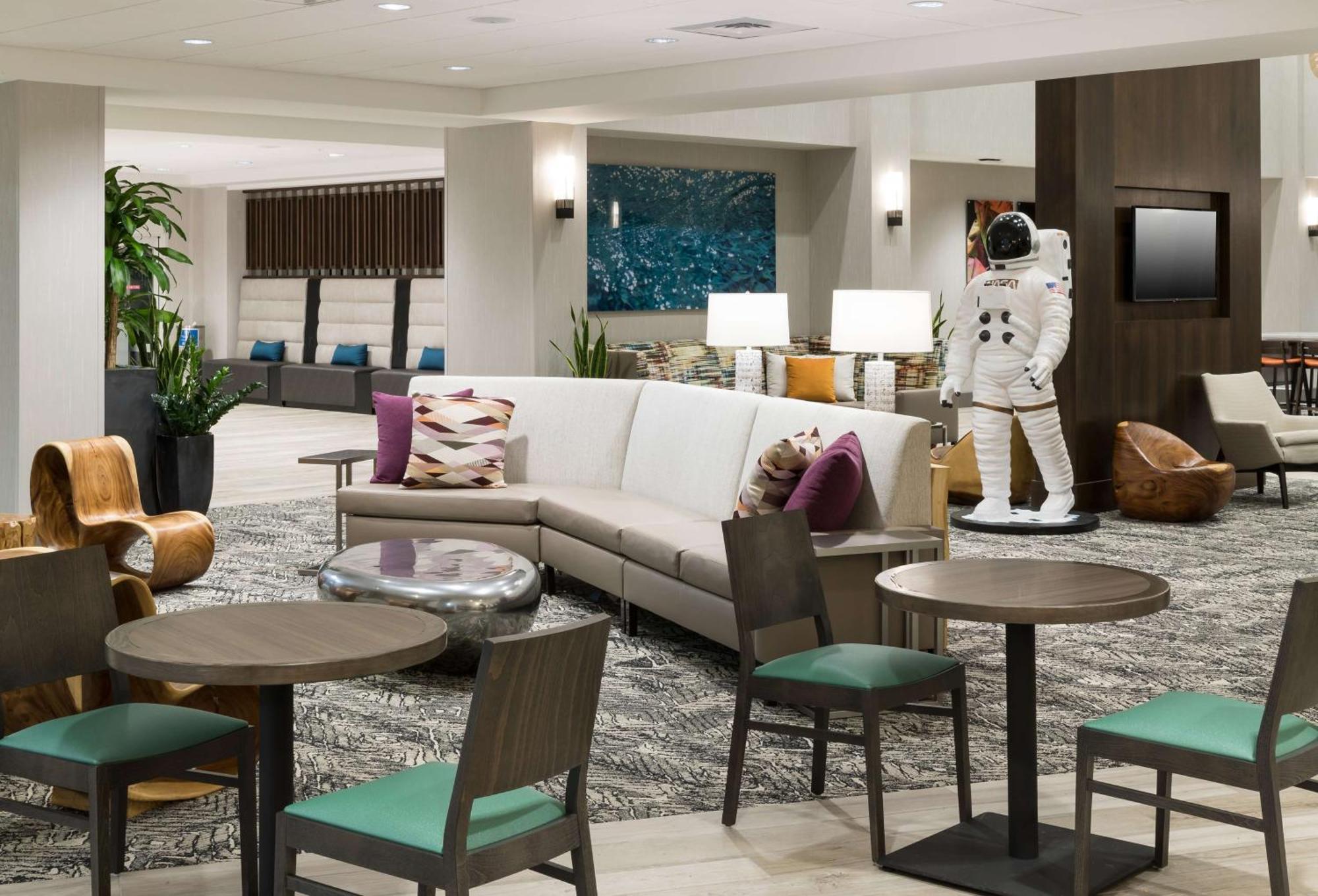 Home2 Suites By Hilton Cape Canaveral Cruise Port Buitenkant foto